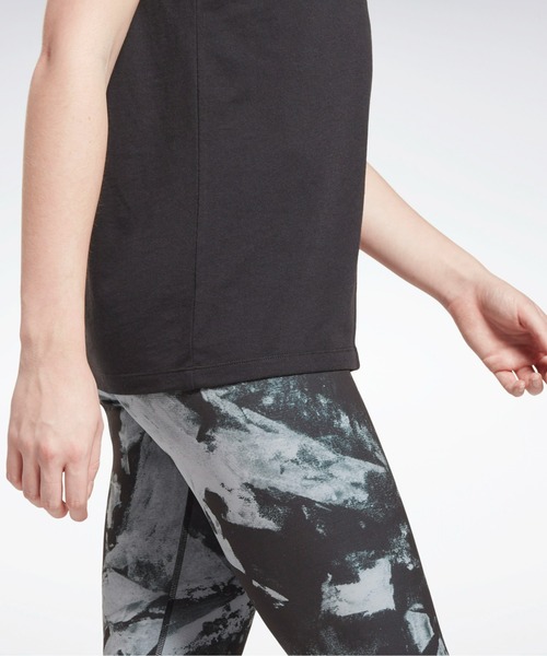 Reebok（リーボック）の「ワークアウト レディ MYT マッスル タンクトップ / Workout Ready MYT Muscle Tank Top （タンクトップ・レディース・ブラック/ライトピンク/グレイッシュブルー・SMALL/MEDIUM/LARGE/X-LARGE/XX-LARGE）」の15枚目の写真