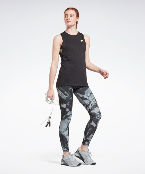 Reebok（リーボック）の「ワークアウト レディ MYT マッスル タンクトップ / Workout Ready MYT Muscle Tank Top （タンクトップ・レディース・ブラック/ライトピンク/グレイッシュブルー・SMALL/MEDIUM/LARGE/X-LARGE/XX-LARGE）」の6枚目の写真