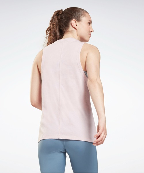Reebok（リーボック）の「ワークアウト レディ MYT マッスル タンクトップ / Workout Ready MYT Muscle Tank Top （タンクトップ・レディース・ブラック/ライトピンク/グレイッシュブルー・SMALL/MEDIUM/LARGE/X-LARGE/XX-LARGE）」の9枚目の写真