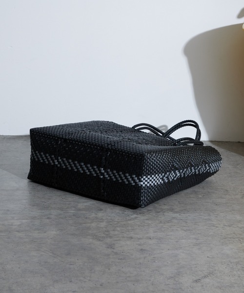 OUVRAGE CLASSE（ウヴラージュクラス）の「【Moon Bird／ムーンバード】メルカドバック【M】（トートバッグ・レディース・ブラック/ゴールド・FREE）」の9枚目の写真