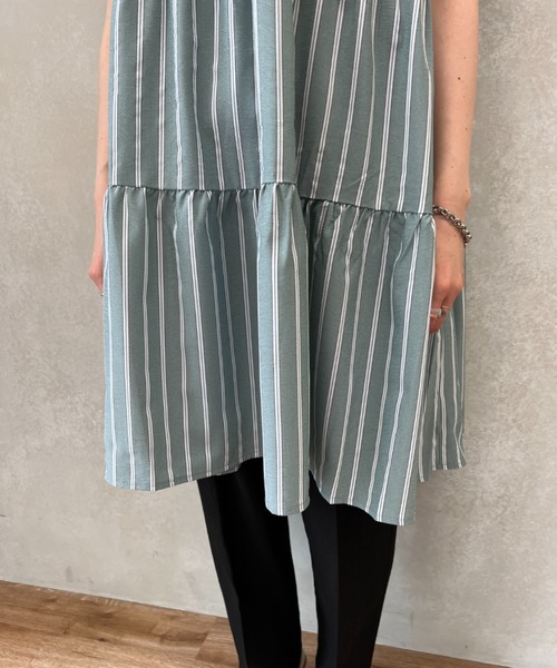 Chez toi(シェトワ)の「フレンチスリーブティアードチュニック(シャツ/ブラウス・レディース・ブラック/オフホワイト/ミント・FREE)」の19枚目の写真