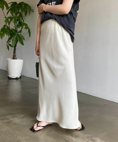 CAPRICIEUX LE'MAGE（カプリシューレマージュ）の「バイアスマーメイドスカート（スカート・レディース・ホワイト系その他/ピンク/オレンジ・FREE）」の2枚目の写真