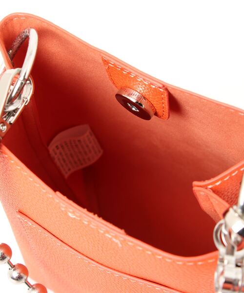 CPCM(シーピーシーエム)の「ボールチェーン2WAYショルダー(ショルダーバッグ・レディース・ブラック/オレンジ/アイボリー/ブルー/キャメル/グリーン/ベージュ/ボルドー/シルバー/ホワイト/サックスブルー/グレー・FREE)」の15枚目の写真