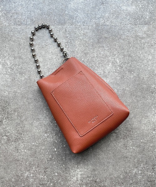 CPCM(シーピーシーエム)の「ボールチェーン2WAYショルダー(ショルダーバッグ・レディース・ブラック/オレンジ/アイボリー/ブルー/キャメル/グリーン/ベージュ/ボルドー/シルバー/ホワイト/サックスブルー/グレー・FREE)」の9枚目の写真