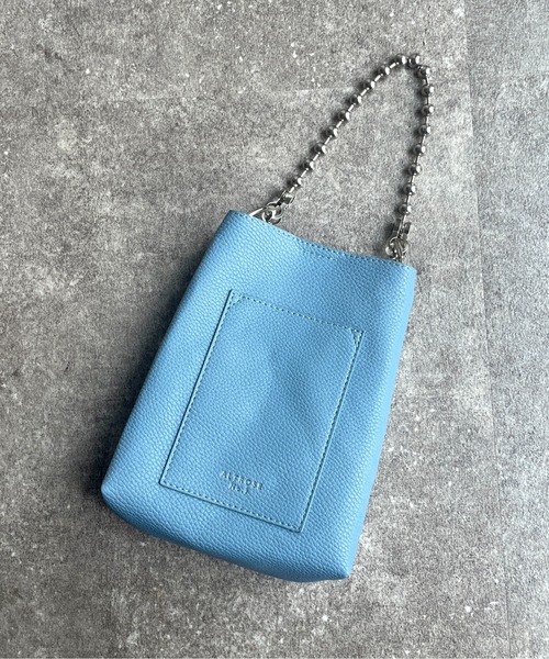 CPCM(シーピーシーエム)の「ボールチェーン2WAYショルダー(ショルダーバッグ・レディース・ブラック/オレンジ/アイボリー/ブルー/キャメル/グリーン/ベージュ/ボルドー/シルバー/ホワイト/サックスブルー/グレー・FREE)」の2枚目の写真