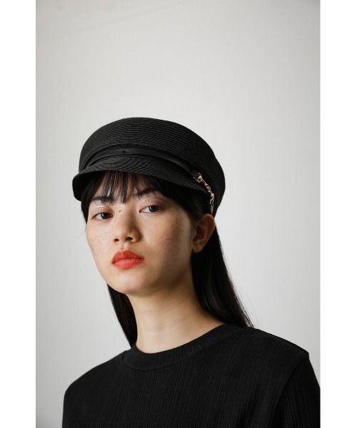 AZUL by moussy(アズールバイマウジー)の「BIT BLADE CASQUETTE/ビットブレードキャスケット(キャップ・レディース・ブラック/ベージュ・FREE)」の2枚目の写真