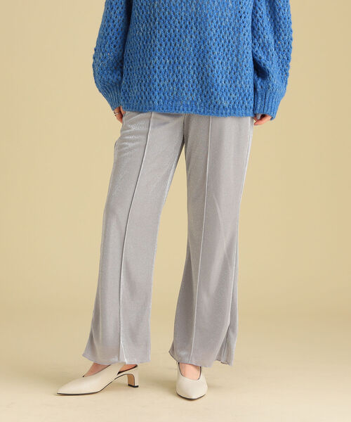 Ray BEAMS(レイビームス)の「Ray BEAMS / カット ラメ フレア パンツ(その他パンツ・レディース・ライトグレー/マスタード・1/0)」の4枚目の写真