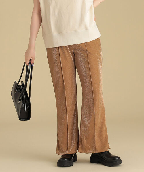Ray BEAMS(レイビームス)の「Ray BEAMS / カット ラメ フレア パンツ(その他パンツ・レディース・ライトグレー/マスタード・1/0)」の7枚目の写真