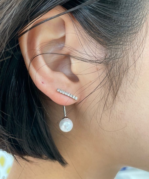 Ritomo De Ricco（リトモ・デ・リコ）の「シンプルパールラインピアス　ポストSV925（ピアス（両耳用）・レディース・A/B・FREE）」の3枚目の写真