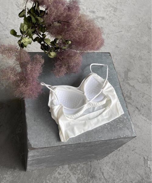 Solace（ソレイス）の「【入荷禁止】バックオープンベアトップ（チューブトップ・レディース・ホワイト/ブラック/グリーン/ナチュラル・FREE）」の12枚目の写真