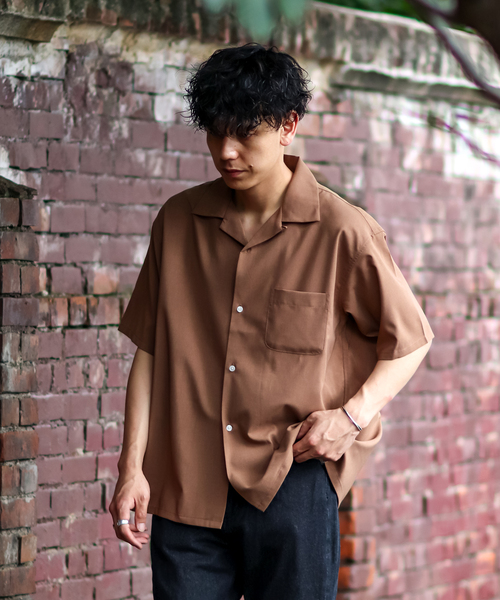 B.C STOCK(ベーセーストック)の「FUMMER TRO OPEN COLLAR シャツ(シャツ/ブラウス・メンズ・ベージュ/カーキ/ブラウン/チャコールグレー・SMALL/LARGE/MEDIUM)」の10枚目の写真