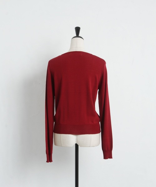 tocco closet(トッコ クローゼット)の「パール釦UVカット加工カーディガン(カーディガン/ボレロ・レディース・ボルドー/ブラック/オフホワイト・M)」の9枚目の写真