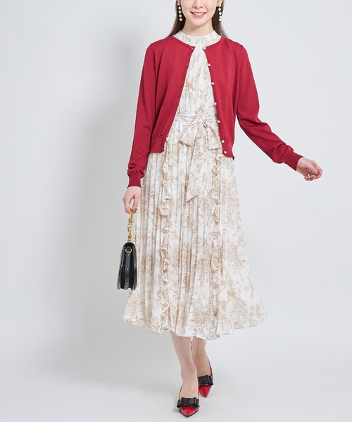 tocco closet(トッコ クローゼット)の「パール釦UVカット加工カーディガン(カーディガン/ボレロ・レディース・ボルドー/ブラック/オフホワイト・M)」の11枚目の写真