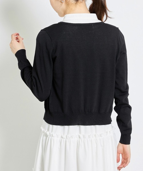 tocco closet(トッコ クローゼット)の「パール釦UVカット加工カーディガン(カーディガン/ボレロ・レディース・ボルドー/ブラック/オフホワイト・M)」の20枚目の写真