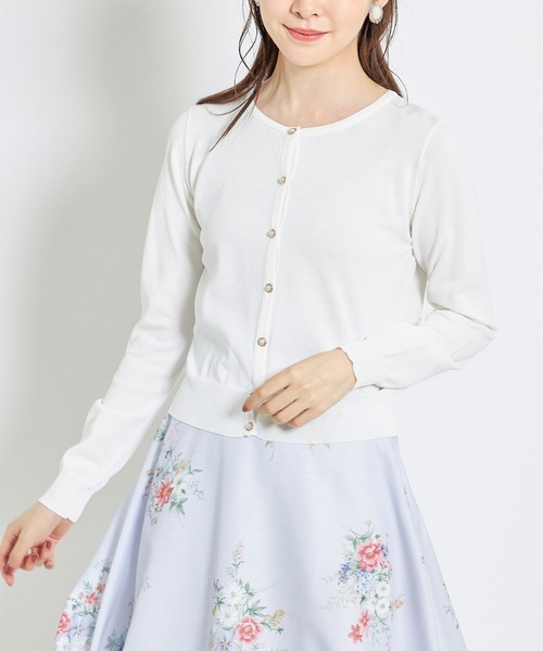 tocco closet(トッコ クローゼット)の「パール釦UVカット加工カーディガン(カーディガン/ボレロ・レディース・ボルドー/ブラック/オフホワイト・M)」の19枚目の写真