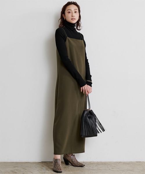 UR'S(ユアーズ)の「Iラインキャミワンピース(ワンピース・レディース・ブラック/カーキ・S/M/L)」の1枚目の写真