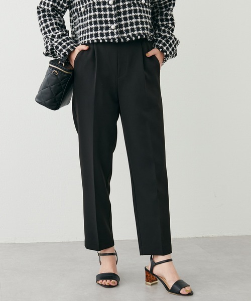 natural couture（ナチュラルクチュール）の「大人気リバイバル/2022AWアイテム/ウォッシャブル美シルエットテーパード Sサイズ（スラックス・レディース・ブラック/モカ/ライトベージュ/イエロー/グリーン/ネイビー・SMALL）」の2枚目の写真