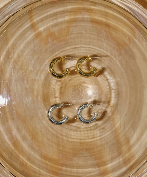 TODAYFUL(トゥデイフル)の「TODAYFUL Middle Hoop Pierce ミドルフープピアス/12290902(ピアス(両耳用)・レディース・ゴールド/シルバー・ONE SIZE)」の10枚目の写真