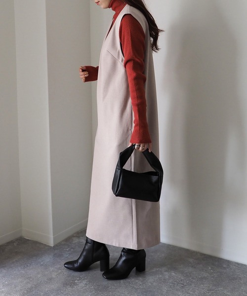 Riberry（リベリー）の「後ろスリットVネックジャンスカ（ジャンパースカート・レディース・ブラック/ベージュ/カーキ/マスタード・MEDIUM）」の11枚目の写真