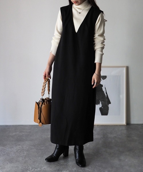 Riberry（リベリー）の「後ろスリットVネックジャンスカ（ジャンパースカート・レディース・ブラック/ベージュ/カーキ/マスタード・MEDIUM）」の16枚目の写真