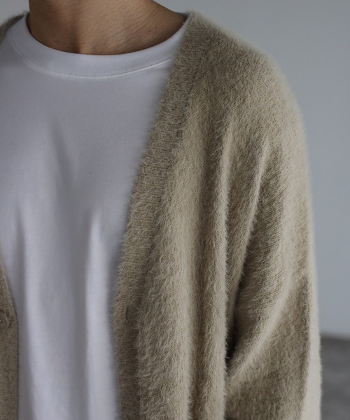 CREARE -LINO-（クレアーレリノ）の「モヘアライク シャギーニット Vネック カーディガン<ユニセックス>（カーディガン/ボレロ・メンズ・アイボリー/ブラック/グリーン/ダークネイビー・S/M/L）」の10枚目の写真