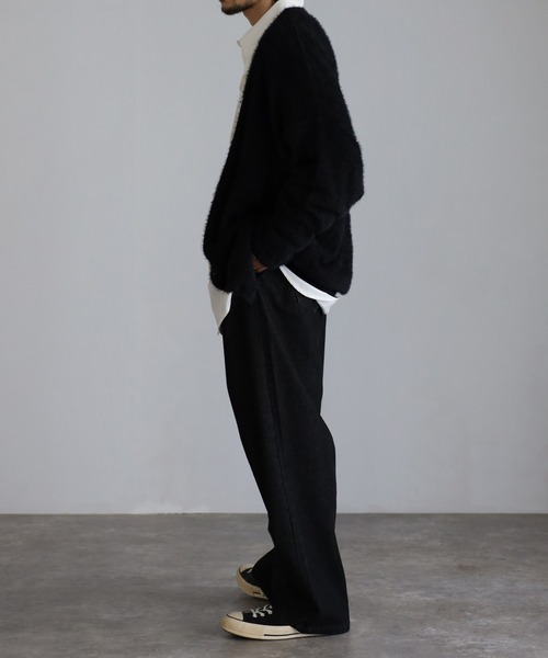 CREARE -LINO-（クレアーレリノ）の「モヘアライク シャギーニット Vネック カーディガン<ユニセックス>（カーディガン/ボレロ・メンズ・アイボリー/ブラック/グリーン/ダークネイビー・S/M/L）」の19枚目の写真