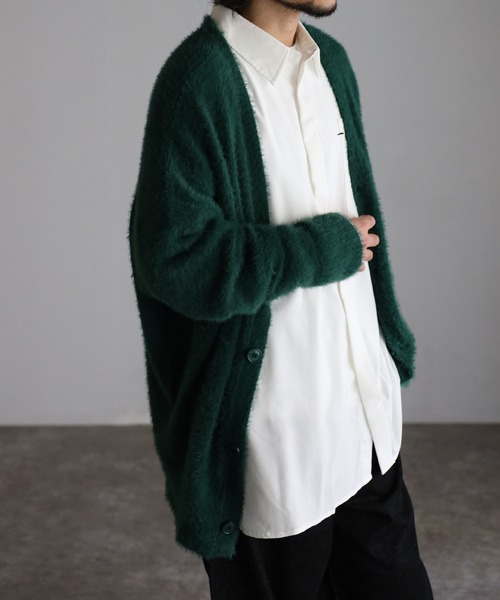 CREARE -LINO-（クレアーレリノ）の「モヘアライク シャギーニット Vネック カーディガン<ユニセックス>（カーディガン/ボレロ・メンズ・アイボリー/ブラック/グリーン/ダークネイビー・S/M/L）」の21枚目の写真