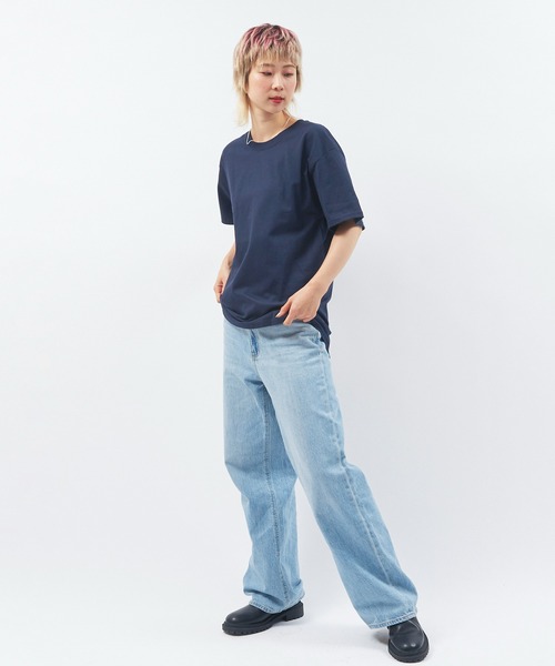Alite cloth(アリーテクロス)の「CAMPION 袖ワンポイントTシャツ(Tシャツ/カットソー・レディース・ブラック/グレー/ネイビー/ホワイト/チャコール/オートミール/オレンジ/パープル/イエロー/ダークグリーン・S/M/L/XL)」の14枚目の写真