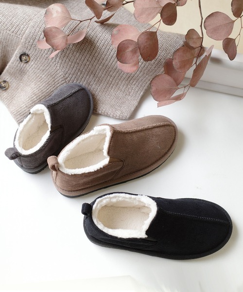 AmiAmi（アミアミ）の「キッズショートボアブーツ（ブーツ・キッズ・ブラック/グレー/キャメル・15cm/16cm/17cm/18cm/19cm/20cm/21cm/22cm）」の2枚目の写真