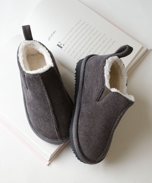 AmiAmi（アミアミ）の「キッズショートボアブーツ（ブーツ・キッズ・ブラック/グレー/キャメル・15cm/16cm/17cm/18cm/19cm/20cm/21cm/22cm）」の4枚目の写真