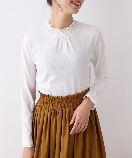 DRESKIP（ドレスキップ）の「◆【吸湿発熱】シャ－リング衿レースプルオーバー（Tシャツ/カットソー・レディース・ナチュラル/ブラック/オフホワイト・03/02/04）」の2枚目の写真