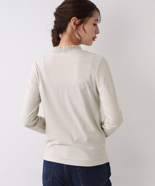 DRESKIP（ドレスキップ）の「◆【吸湿発熱】シャ－リング衿レースプルオーバー（Tシャツ/カットソー・レディース・ナチュラル/ブラック/オフホワイト・03/02/04）」の6枚目の写真