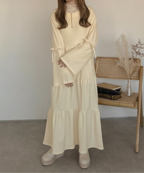 apres jour clair（アプレジュールクレア）の「【apres jour clair】カットジャガードティアードワンピース【ZOZOTOWN限定アイテム】（ワンピース・レディース・ダークブラウン/ベージュ/アイボリー・X-LARGE/フリー）」の8枚目の写真