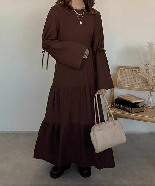 apres jour clair（アプレジュールクレア）の「【apres jour clair】カットジャガードティアードワンピース【ZOZOTOWN限定アイテム】（ワンピース・レディース・ダークブラウン/ベージュ/アイボリー・X-LARGE/フリー）」の9枚目の写真