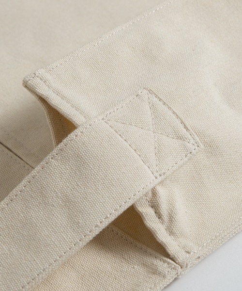 MUHET（ミュエータ）の「BIGキャンバスショルダーバッグ（ショルダーバッグ・レディース・アイボリー・FREE）」の6枚目の写真