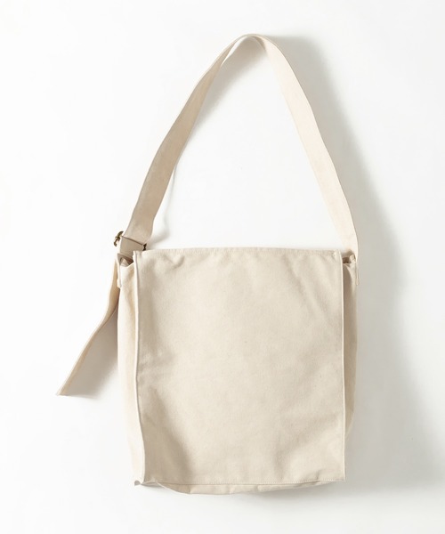 MUHET（ミュエータ）の「BIGキャンバスショルダーバッグ（ショルダーバッグ・レディース・アイボリー・FREE）」の21枚目の写真