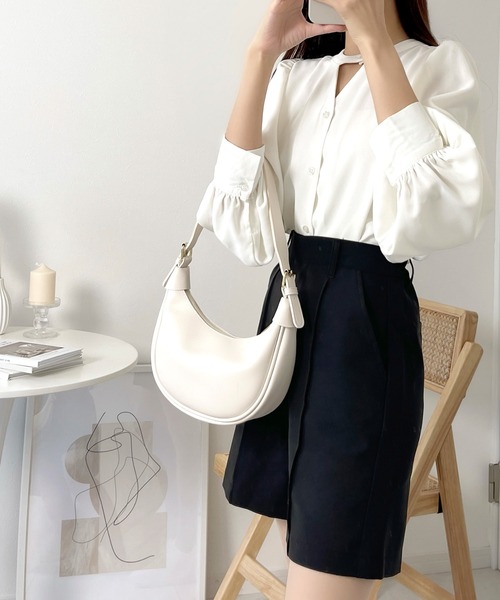 mily bilet（ミウィビレット）の「【mily bilet】大人っぽ可愛い。センターピンタックショートパンツ（その他パンツ・レディース・アイボリー/グリーン/ブラック・SMALL/MEDIUM/LARGE）」の13枚目の写真