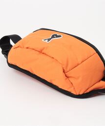 ♦︎ PUMA×AMI ウエストバッグ ボディバッグ オレンジ ユニセックス PUMA（プーマ）の「PUMA プーマ ユニセックス PUMA x AMI ウエスト