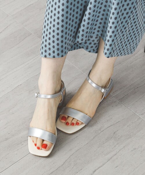 BEAMSHEART/細ストラップサンダル