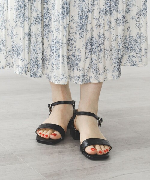 BEAMSHEART/細ストラップサンダル