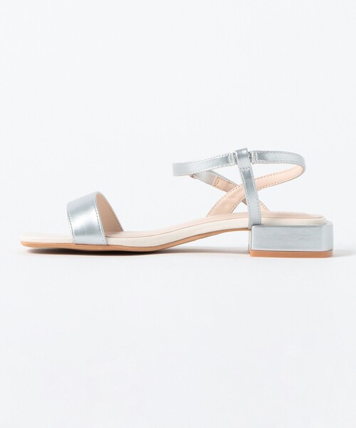 BEAMSHEART/細ストラップサンダル