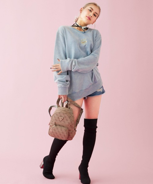 Guess(ゲス)の「Mom Shorts デニムパンツ ショート レディース(デニムパンツ・レディース・インディゴブルー・25inch/26inch/27inch/28inch)」の3枚目の写真