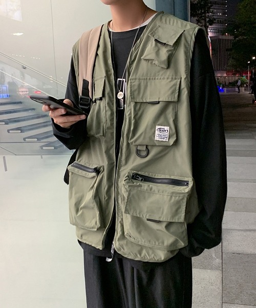 BENDER TOKYO(ベンダートウキョウ)の「【BENDER TOKYO】ビッグポケット フィッシングベスト(ベスト・メンズ・ブラック/カーキ・M/L/XL/XXL)」の5枚目の写真