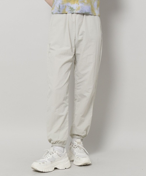 ALAND（エーランド）の「3.3 Field Trip／ドロストナイロンパンツ 2198737（その他パンツ・レディース・ホワイト/グレー/ブラック/ピンク・FREE）」の3枚目の写真