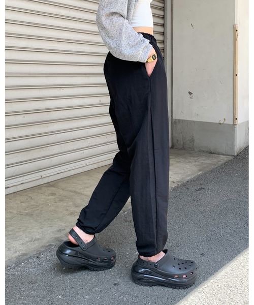 ALAND（エーランド）の「3.3 Field Trip／ドロストナイロンパンツ 2198737（その他パンツ・レディース・ホワイト/グレー/ブラック/ピンク・FREE）」の8枚目の写真