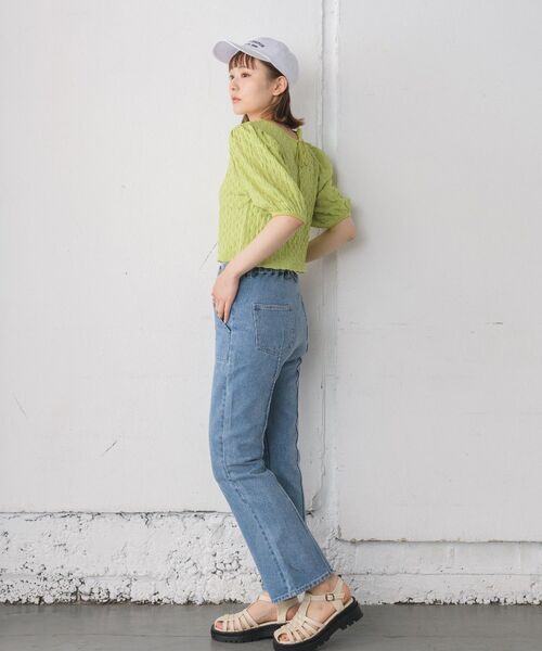 RETRO GIRL（レトロガール）の「センターシームセミフレアPT(デニム)（デニムパンツ・レディース・ブルー/ブラック/ライトブルー・LARGE/MEDIUM）」の17枚目の写真