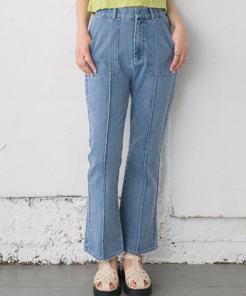 RETRO GIRL（レトロガール）の「センターシームセミフレアPT(デニム)（デニムパンツ・レディース・ブルー/ブラック/ライトブルー・LARGE/MEDIUM）」の3枚目の写真