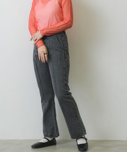 RETRO GIRL（レトロガール）の「センターシームセミフレアPT(デニム)（デニムパンツ・レディース・ブルー/ブラック/ライトブルー・LARGE/MEDIUM）」の4枚目の写真