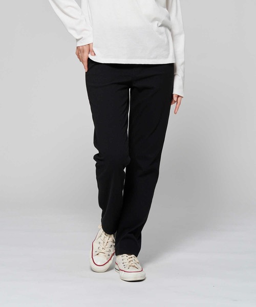 HONEYSUCKLE ROSE（ハニーサックルローズ）の「【接触冷感】【HONEYSUCKLE ROSE】サラサラクールジーンズ（デニムパンツ・レディース・ダークインディゴブルー/ダークグレー/ブラック/ライトインディゴブルー・L/M/S/XS）」の2枚目の写真