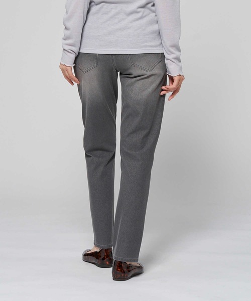 HONEYSUCKLE ROSE（ハニーサックルローズ）の「【接触冷感】【HONEYSUCKLE ROSE】サラサラクールジーンズ（デニムパンツ・レディース・ダークインディゴブルー/ダークグレー/ブラック/ライトインディゴブルー・L/M/S/XS）」の9枚目の写真